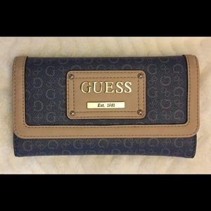Guess Wallet